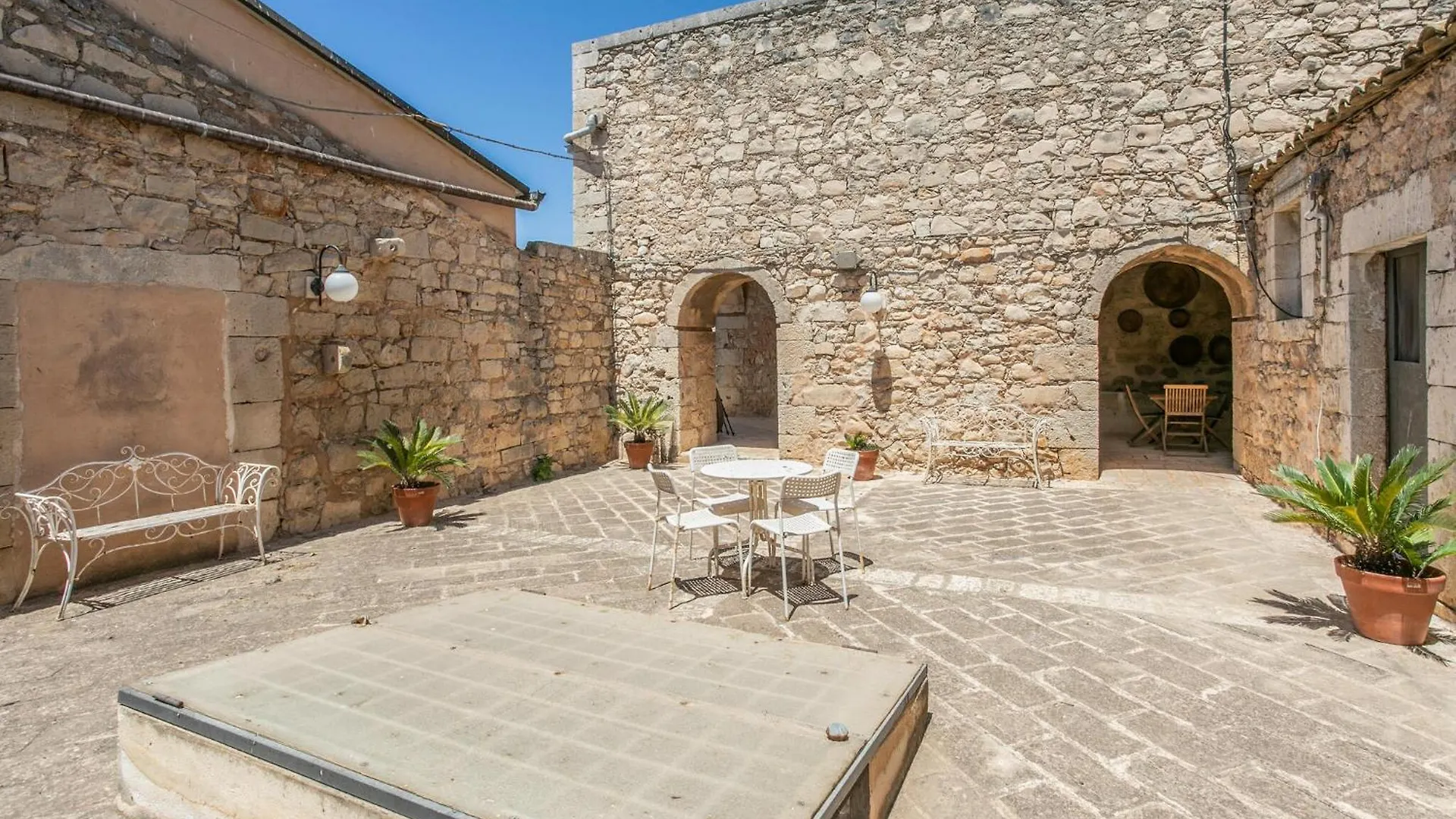 Stunning Home In Ragusa With Kitchen 0*,  Italy